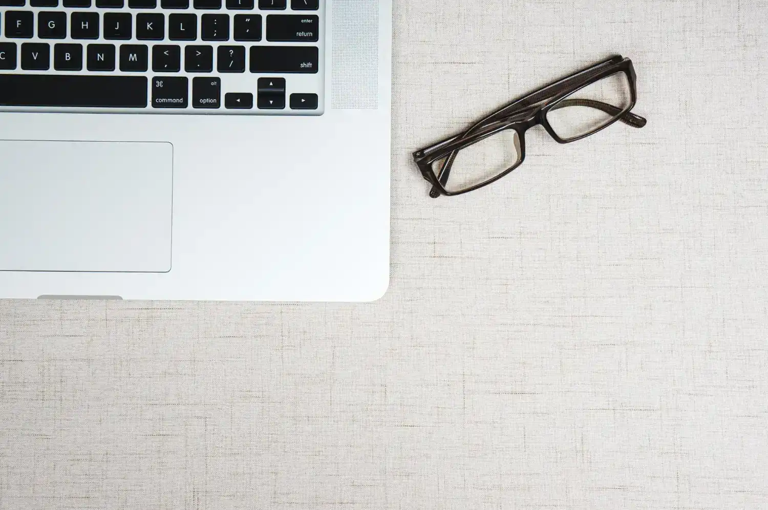 איך ניהול משרד מרחוק יכול להציל את הזמן שלך כבעלת עסק