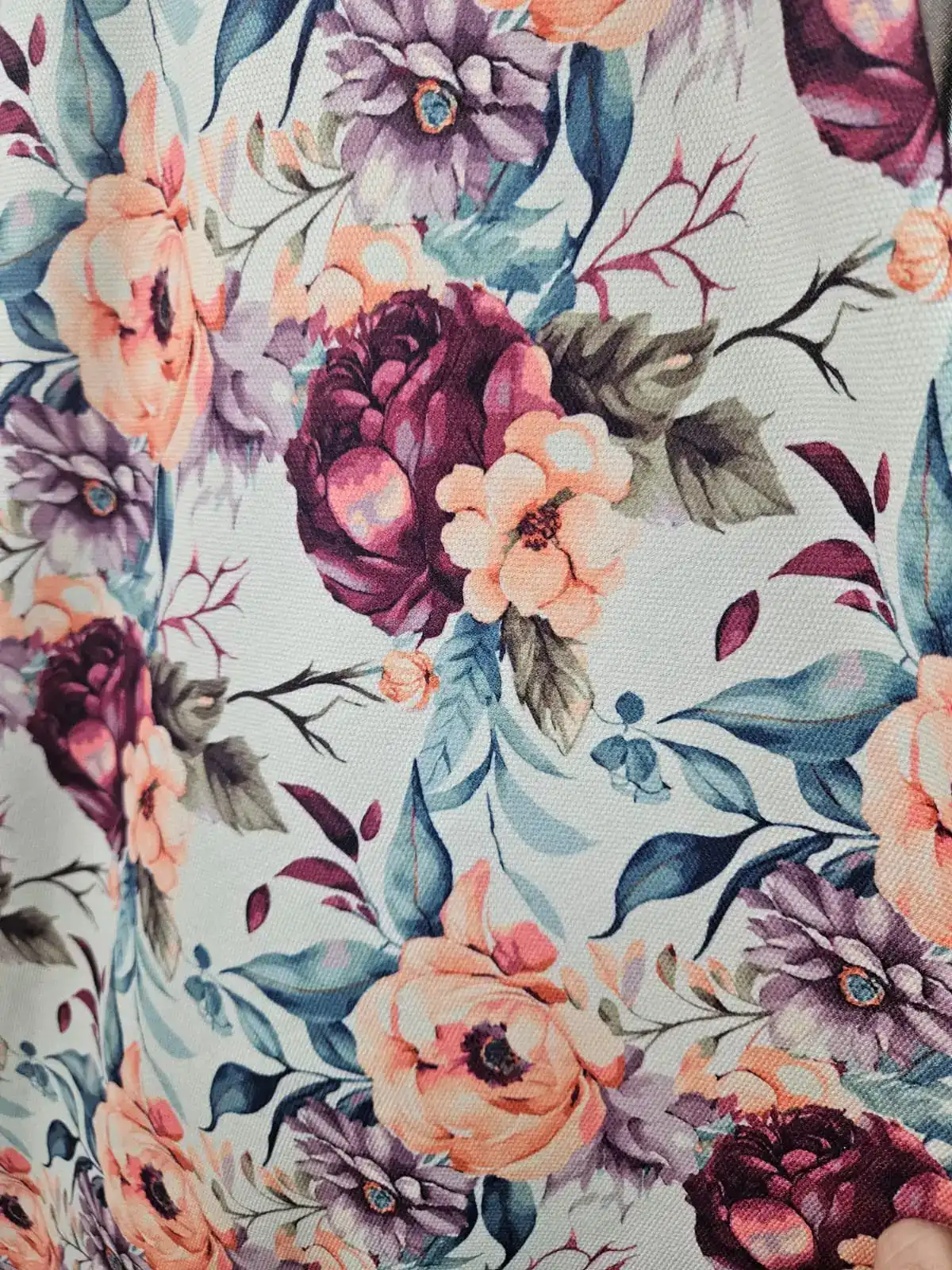 טרנדים מובילים בעולם הבדים והאופנה