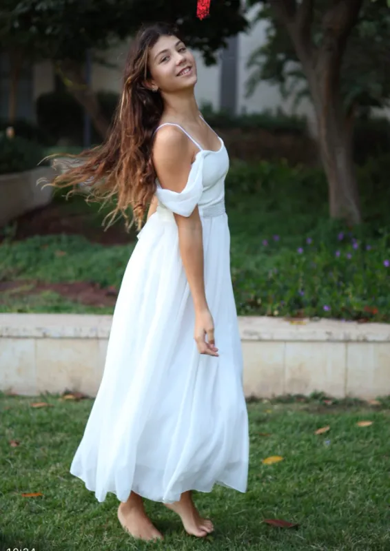 שמלת בת מצווה קלאסית