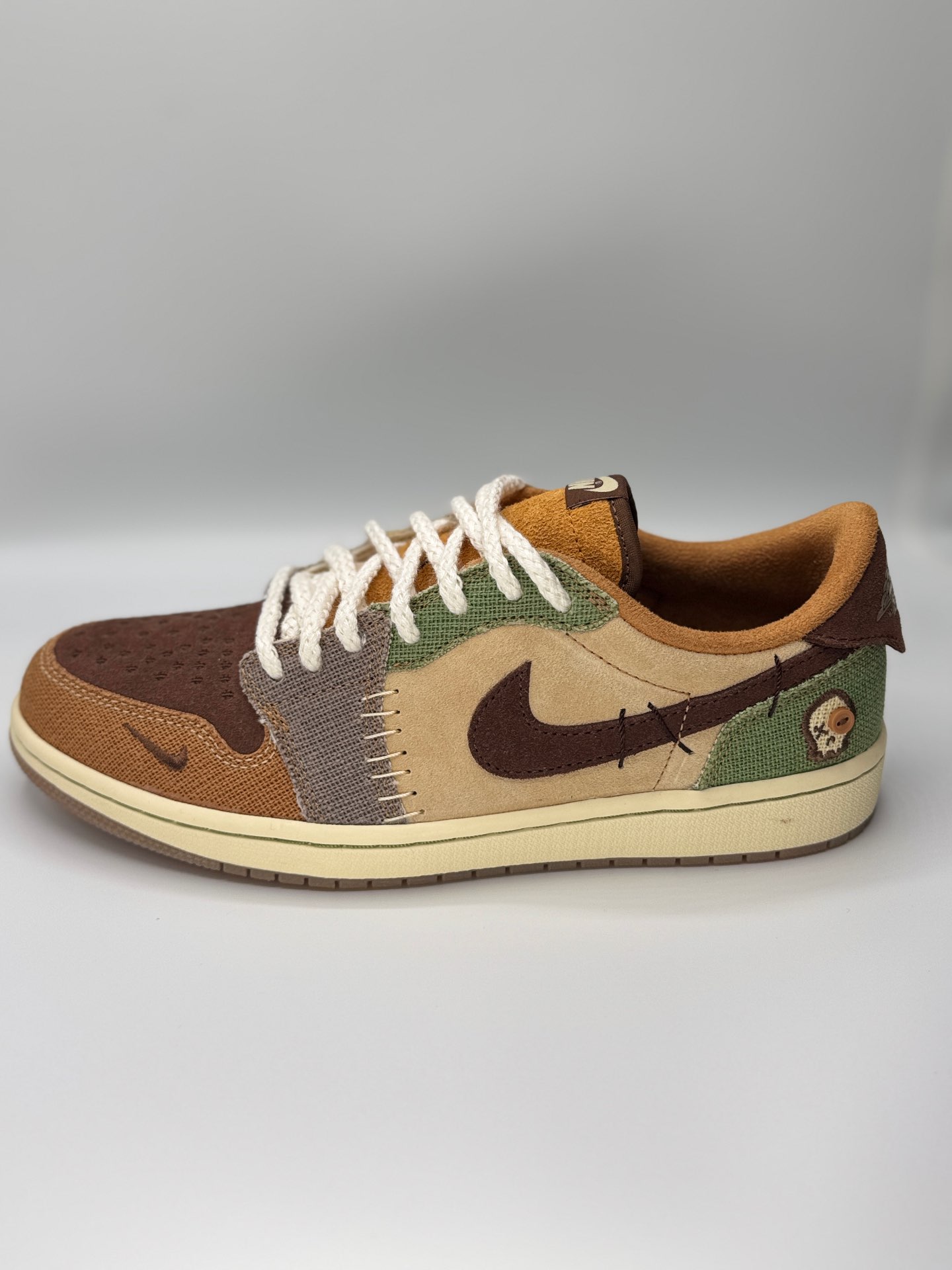 “Jordan 1 Low Og “Zion Williamson Voodoo