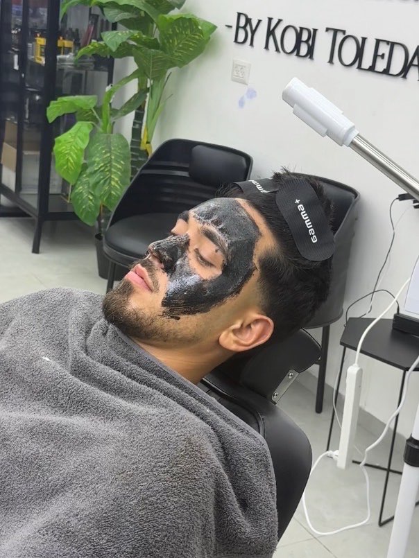 התחדשות עור הפנים