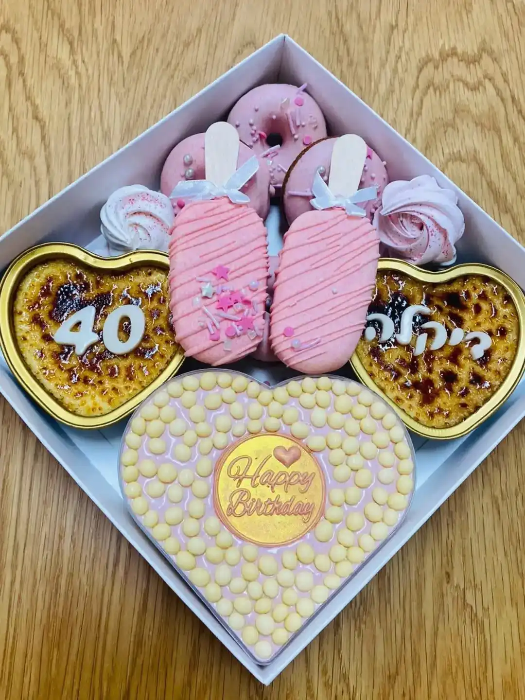 מארזי מוסים – חוויה מתוקה בעיצוב יוקרתי לכל חגיגה