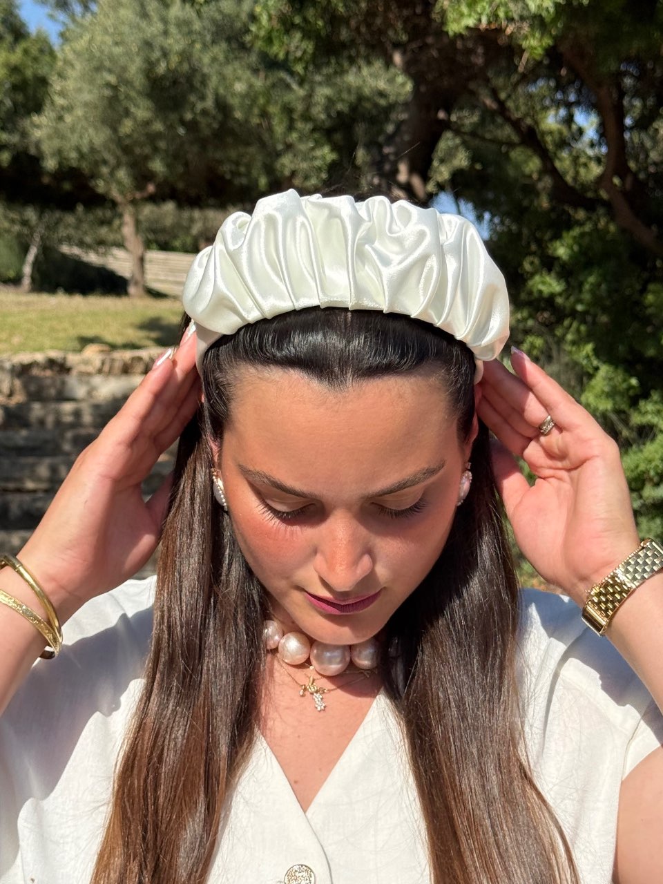 קשת סאטן-לבן
