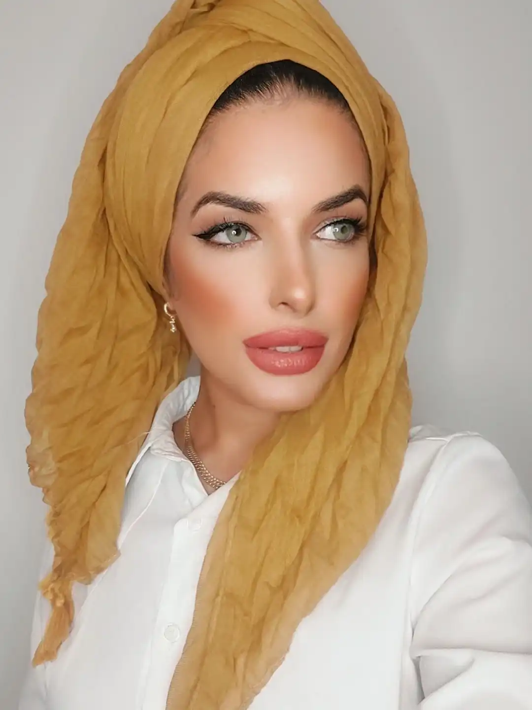 מטפחות חרוזים   