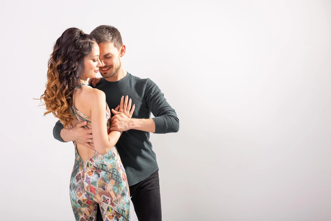 שיעורי ריקוד בסגנון הבצ'אטה