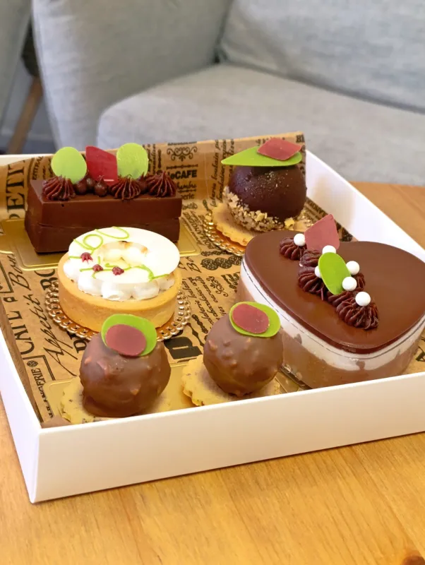 🍎🍏מארזי קינוחים בעיצוב מיוחד לראש השנה🍎🍏