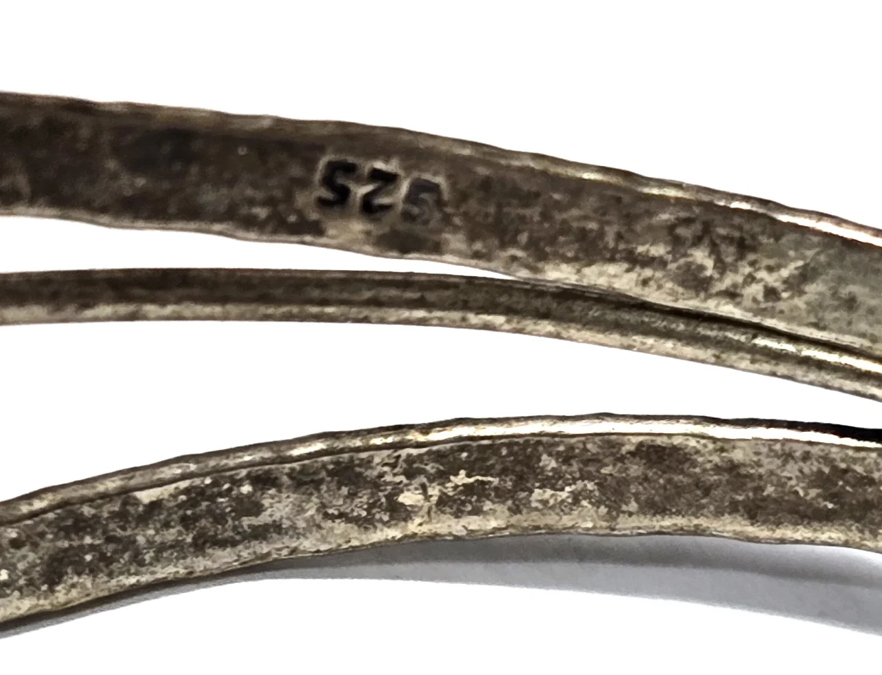 צמיד ישן חתום כסף 925 במרכז אבן אגת