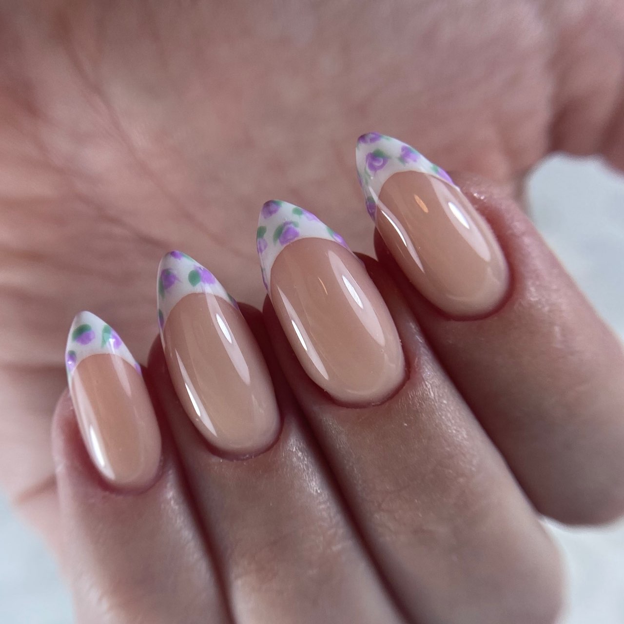 בניות ציפורניים