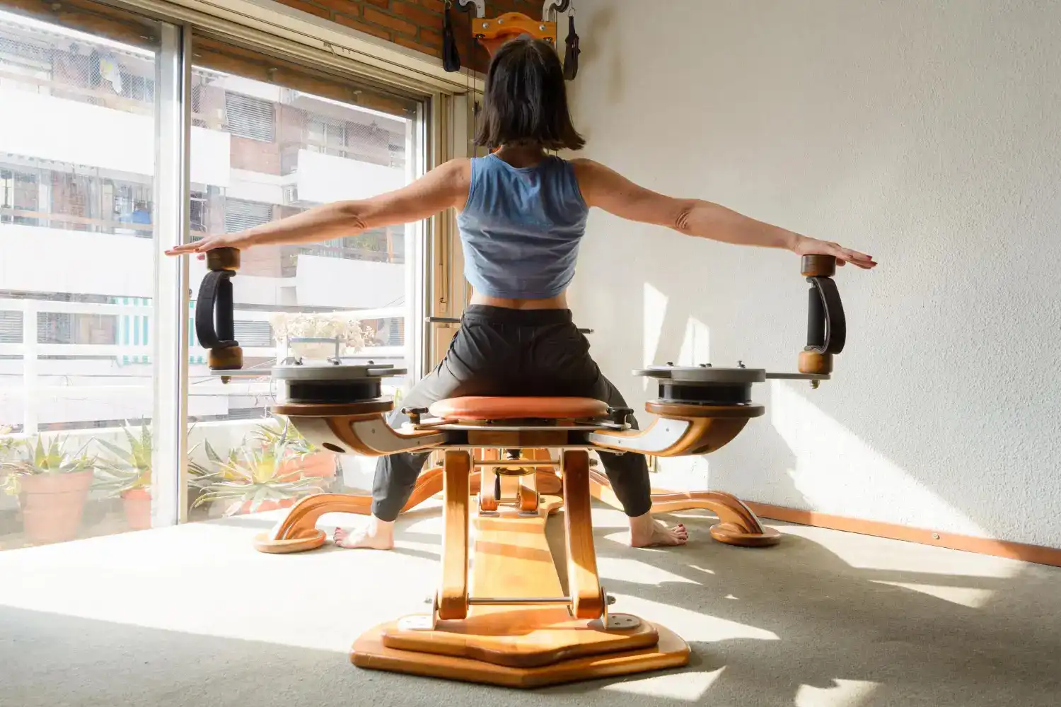 איך ג'ירוטוניק מסייע בשיקום מפרקים וכאבים כרוניים?