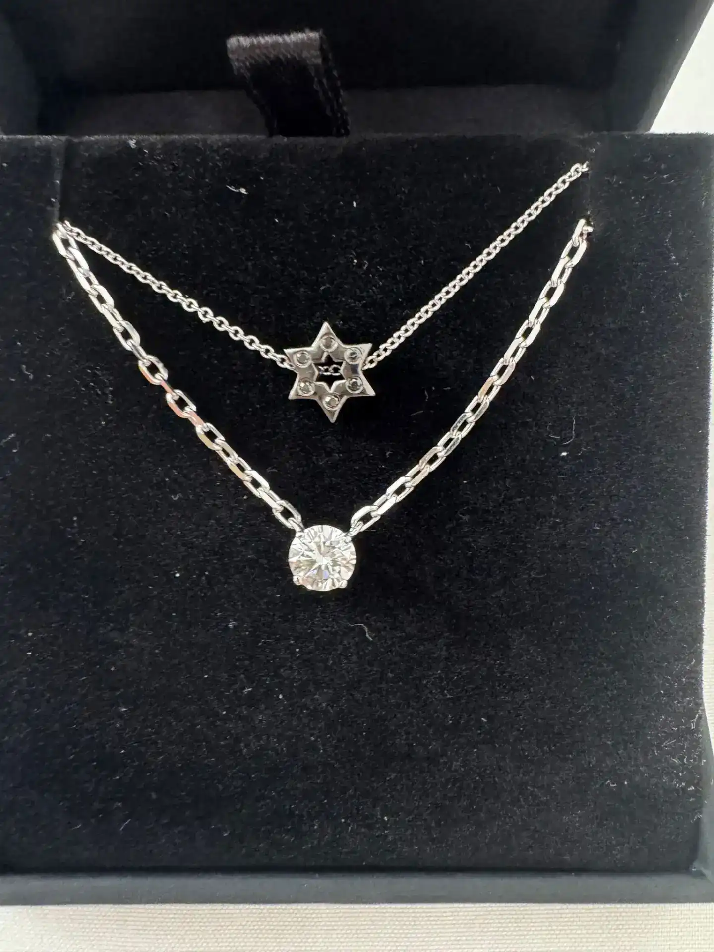 עיצוב תכשיטי יוקרה ומתנות מיוחדות