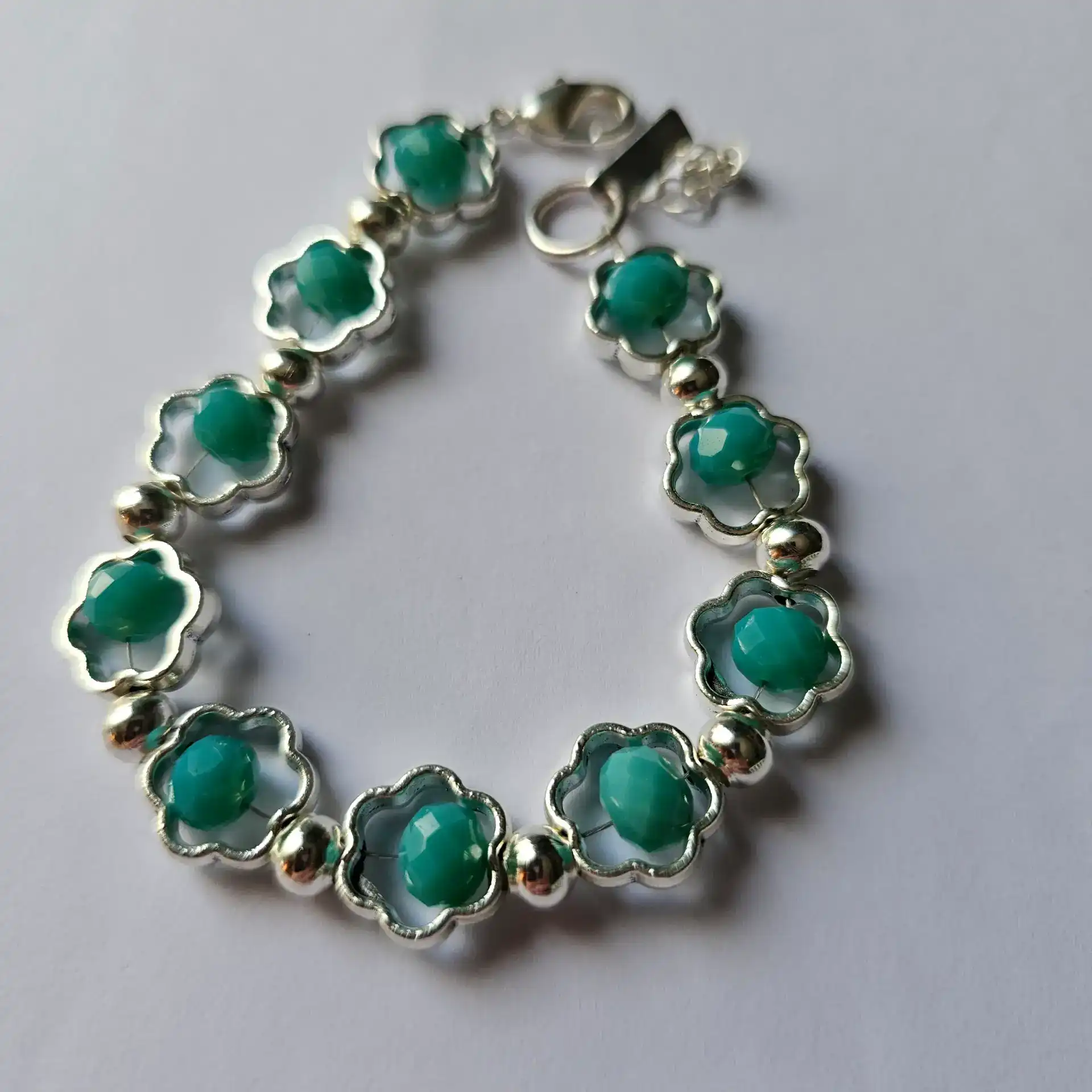 צמיד ליאת ליד – פשטות אלגנטית עם נגיעה אישית