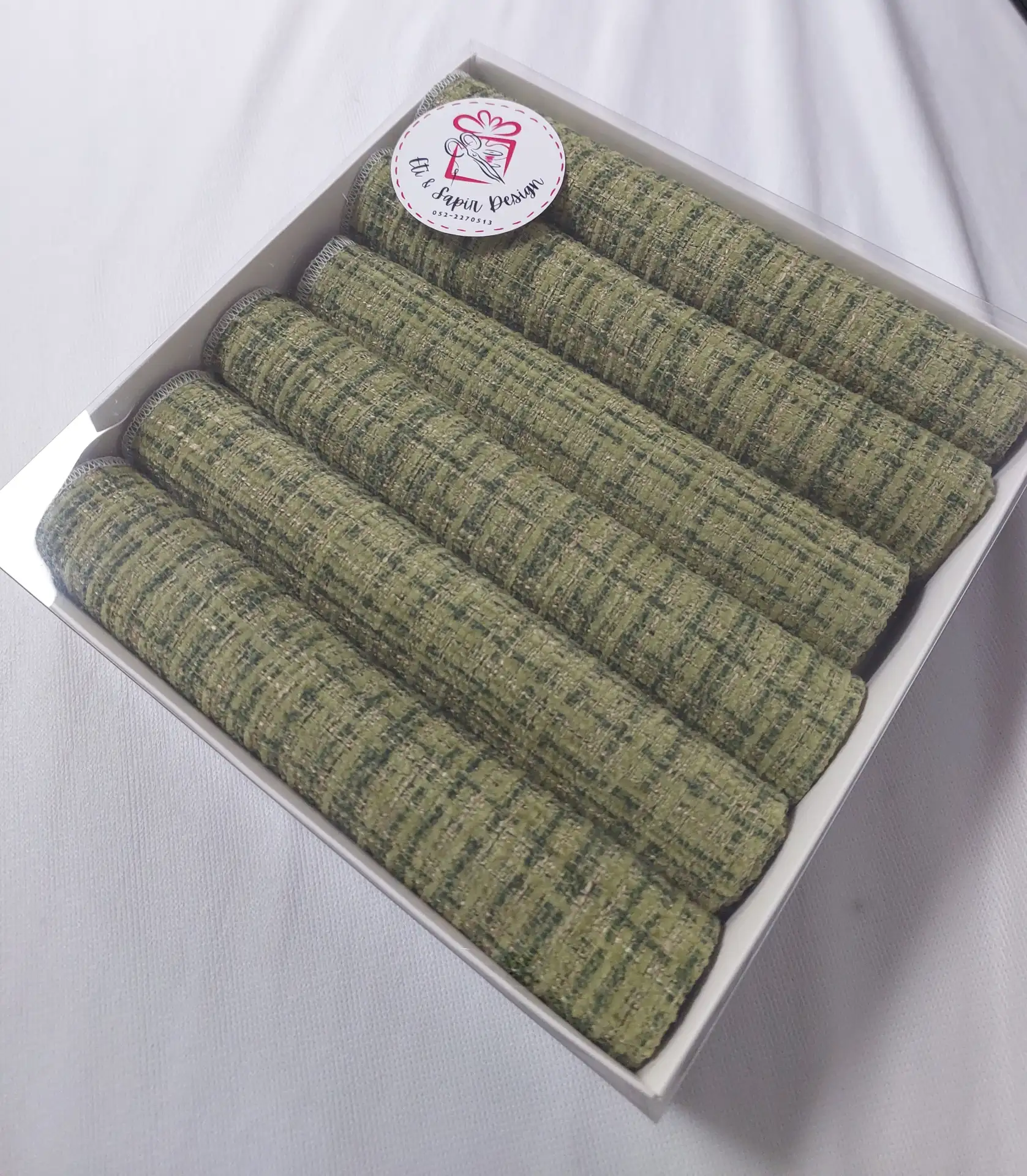 מארז מפיות וחבקים