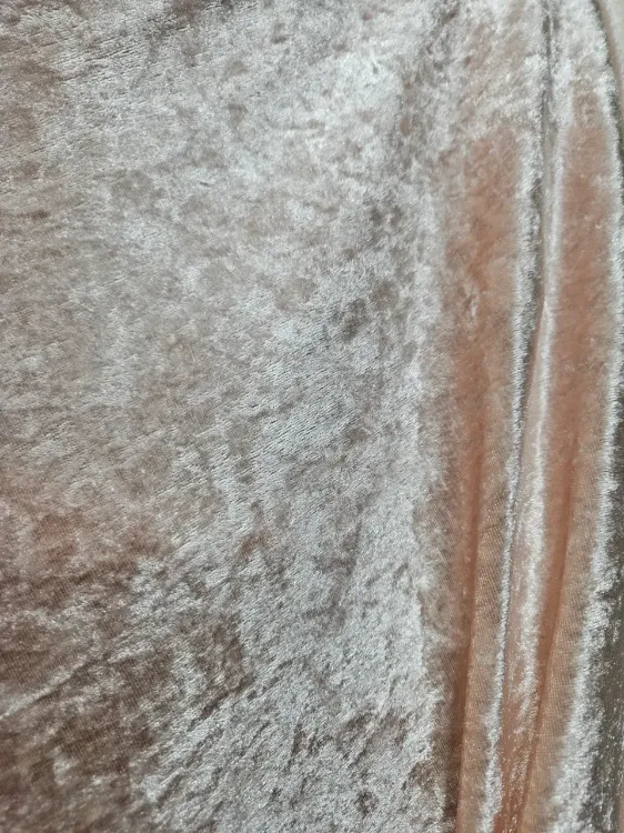 קטיפה למפות שולחן דוחה כתמים