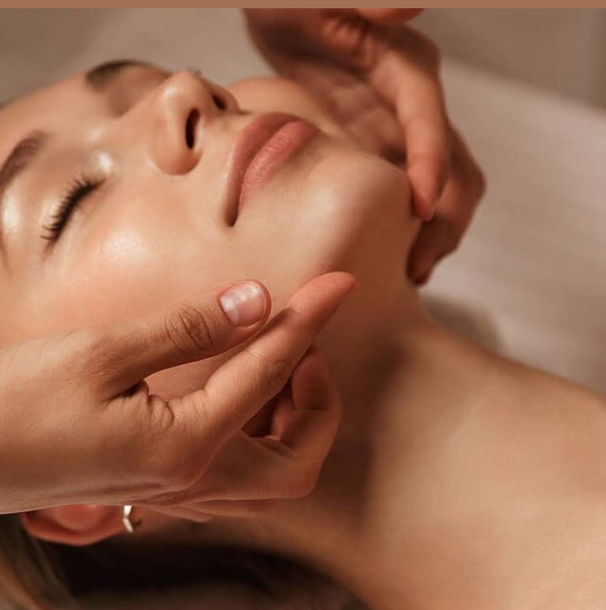 עיסוי פיסול פנים