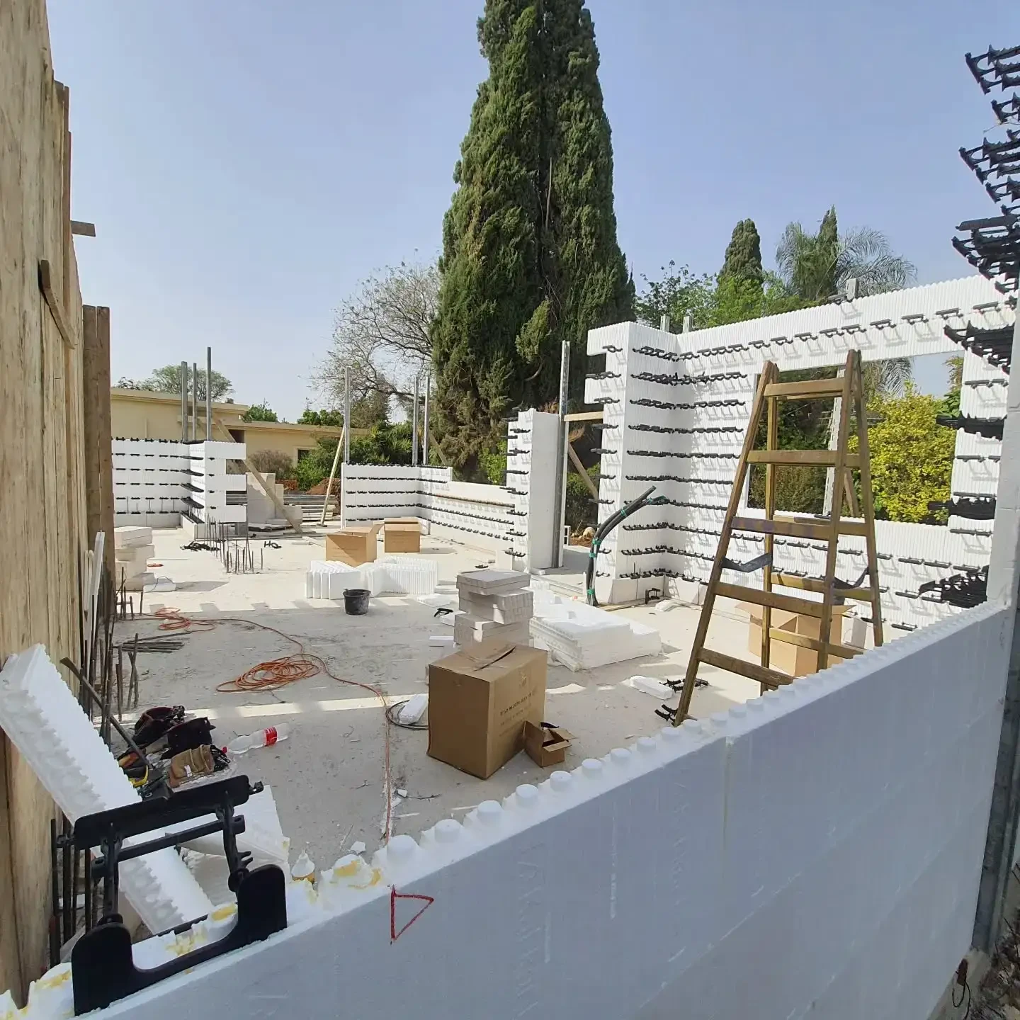 מה חשוב לדעת לפני הוצאת היתר בנייה לנחלה