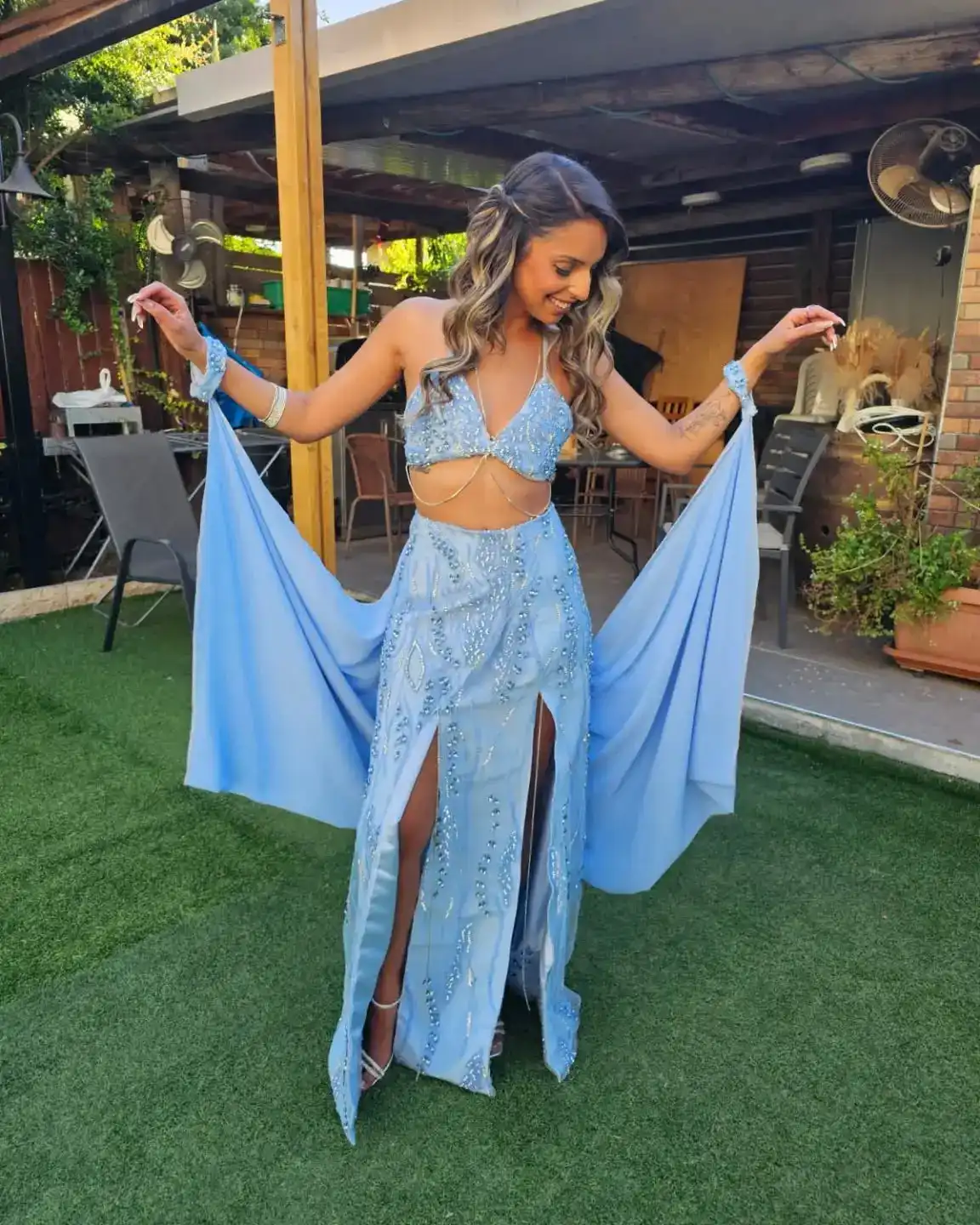 שמלת חינה תכלת