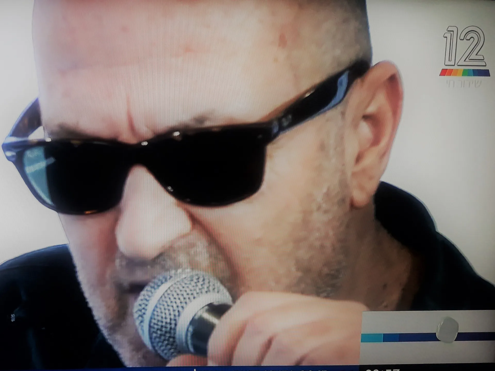 Alex Topel's music video on Channel 12