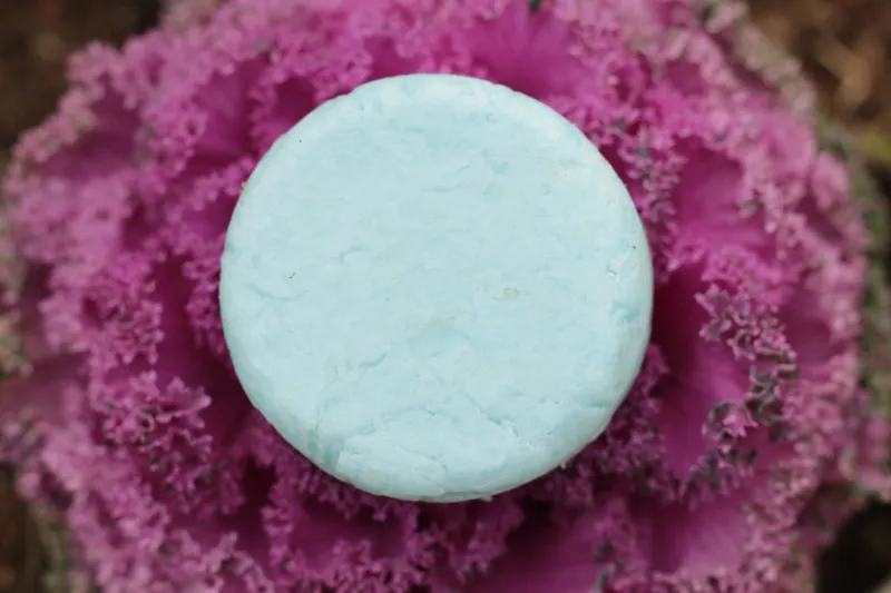 אל סבון לפנים עם מגנזיום