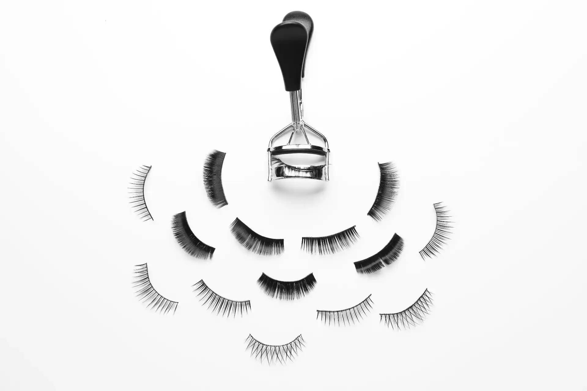 איך לבחור סגנון הלחמת ריסים שמתאים למבנה העין שלך?