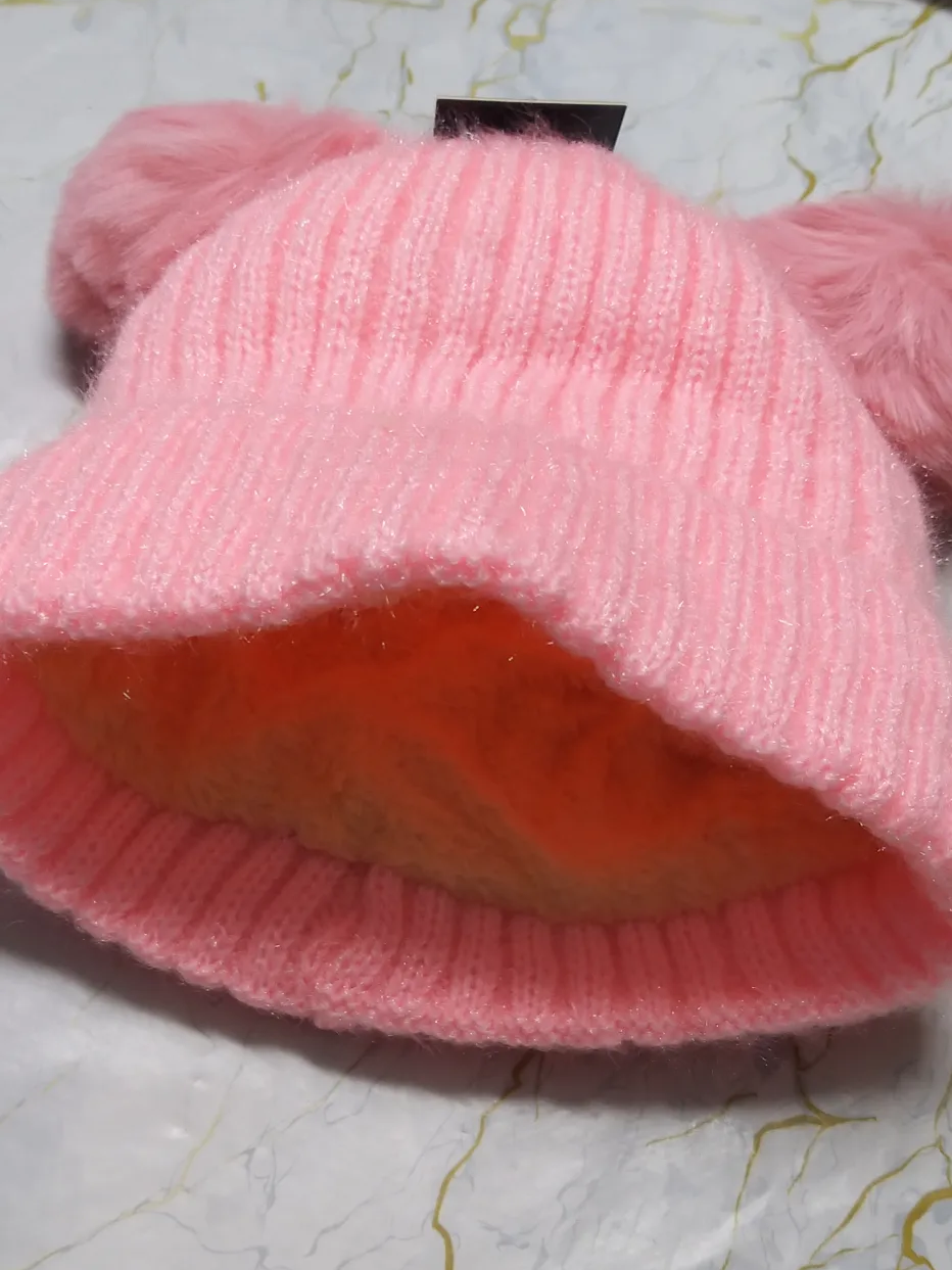 כובעי פונפון