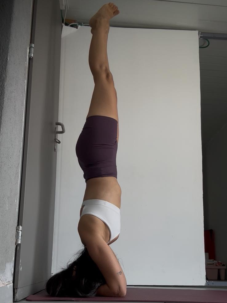 שיעור יוגה אישי (נשים בלבד)