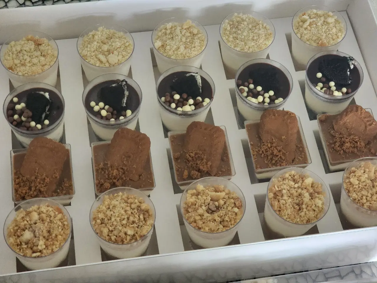 מארז קינוחי כוסות