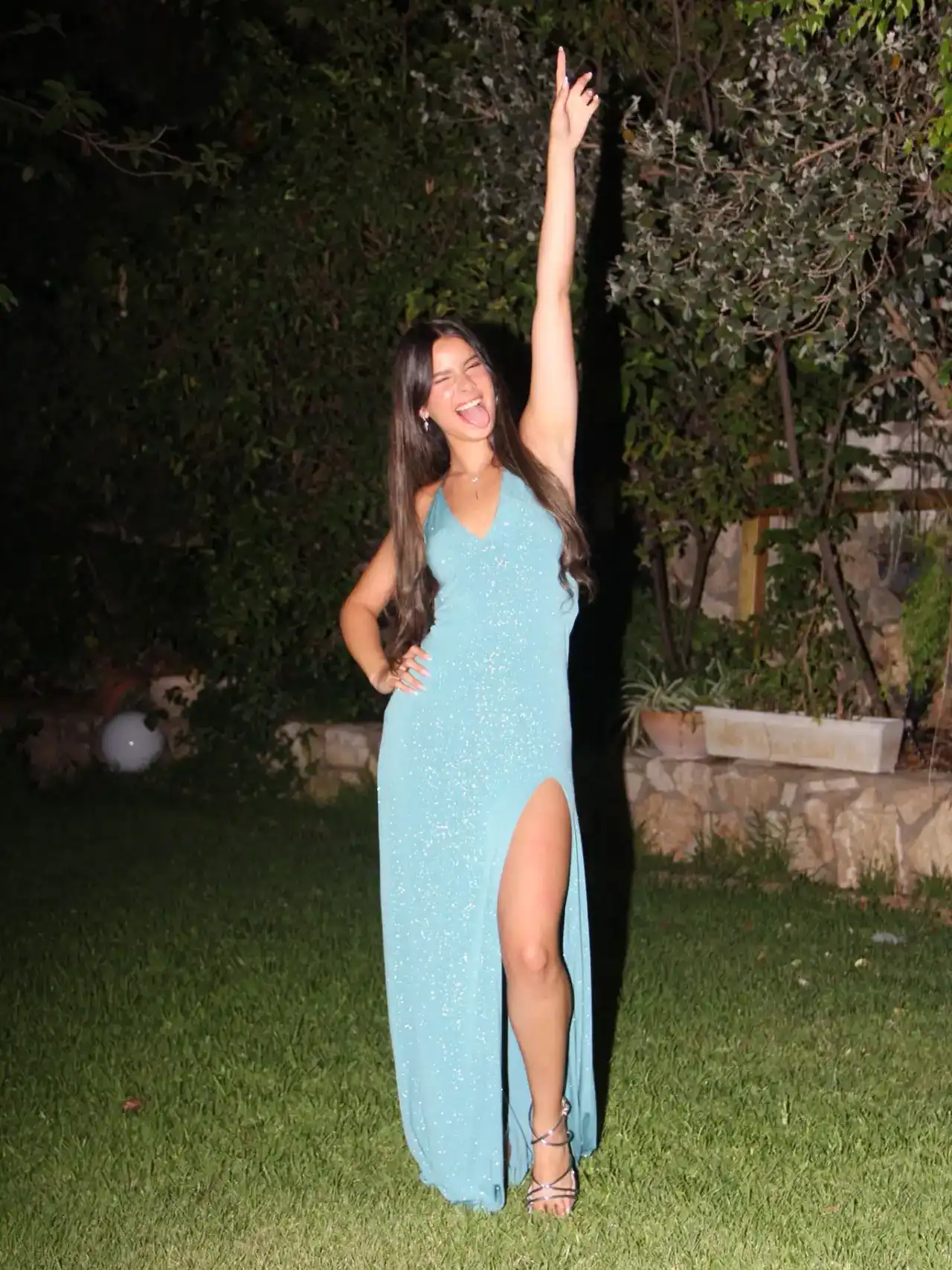 שמלת נשף תכלת