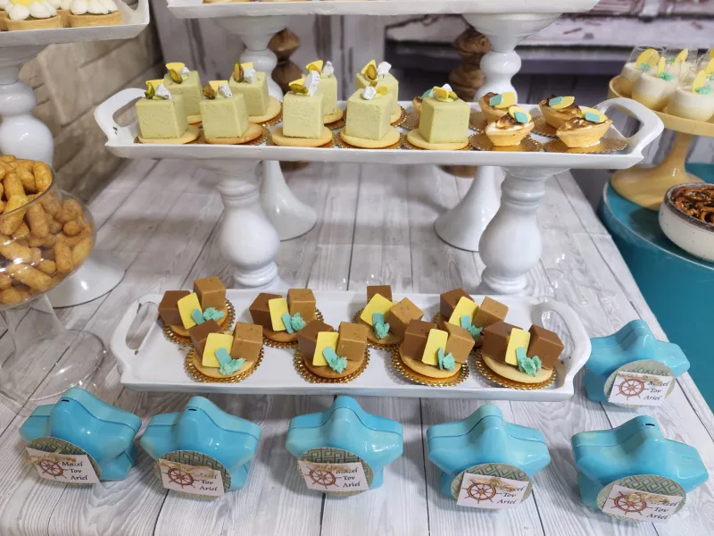 עוד מבר חלאקה קונספט ים