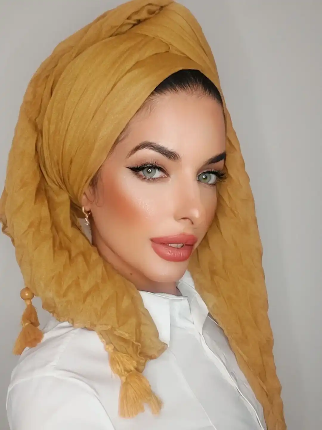 מטפחות חרוזים   