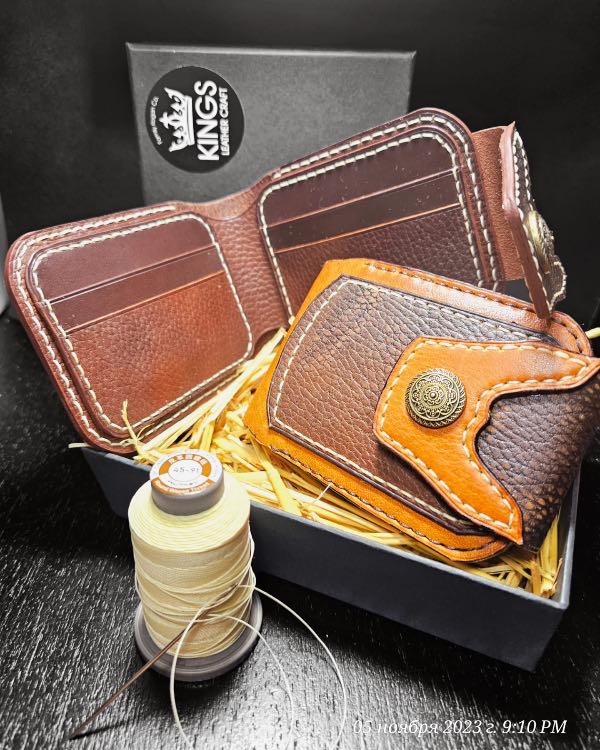 ארנק לגבר brown & orange