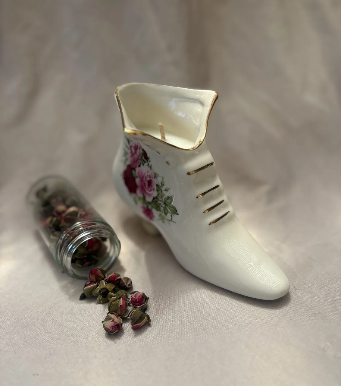 נר בצורת נעל