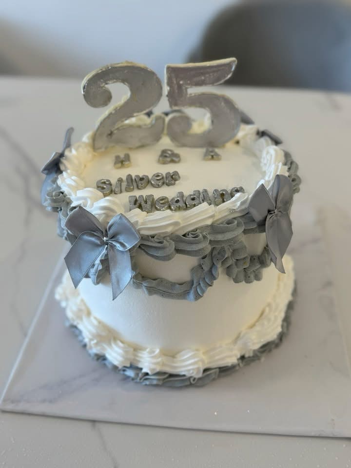 25 שנות נישואים