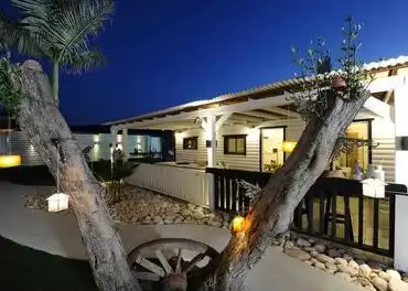 יבניאל - 4 אורחים