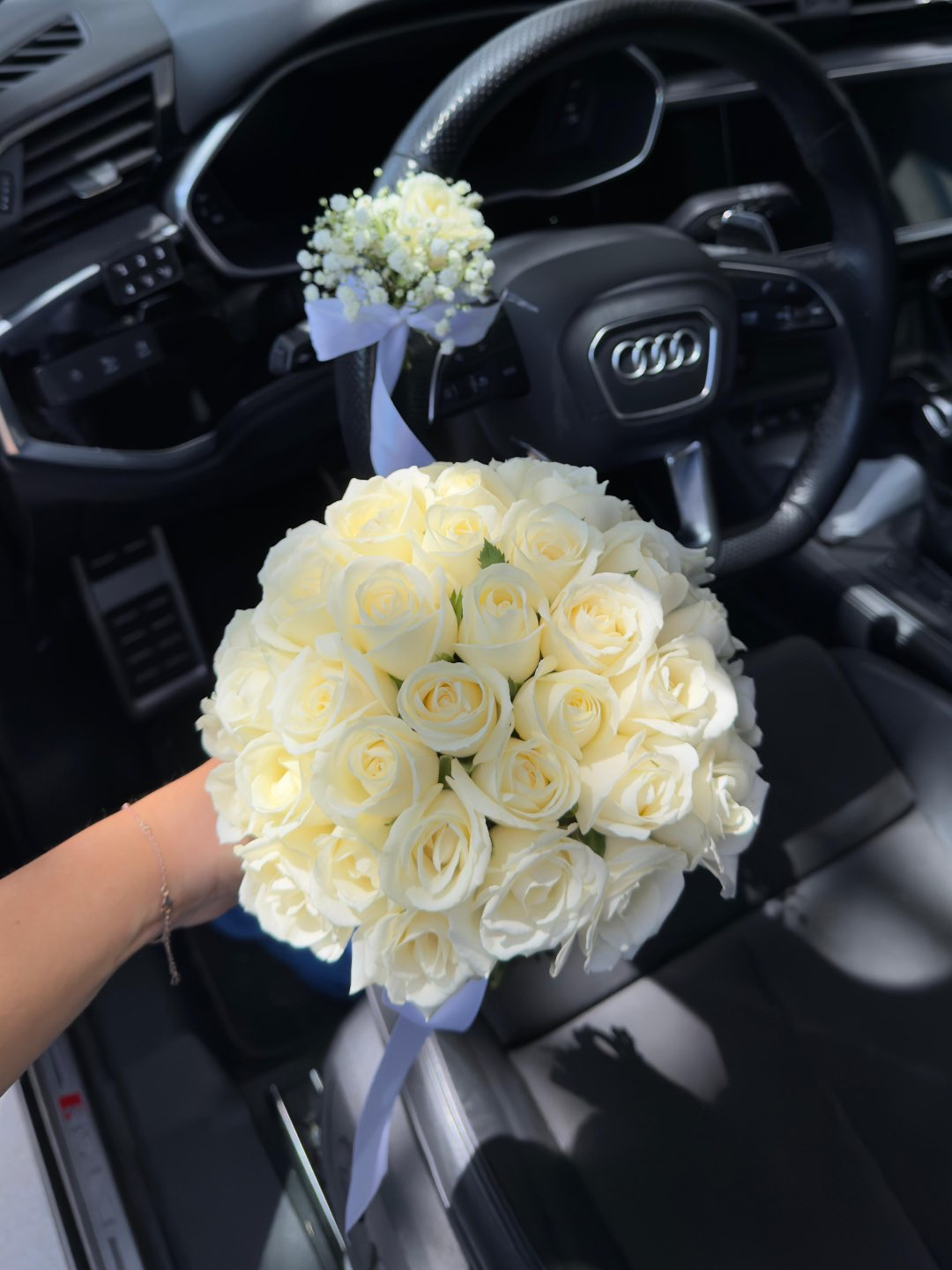 זר כלה | קישוט רכב