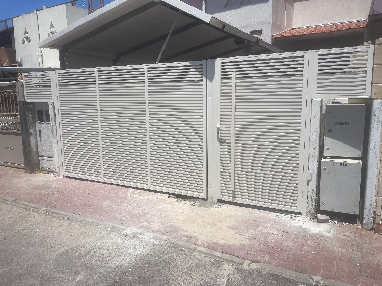 שערים חשמליים