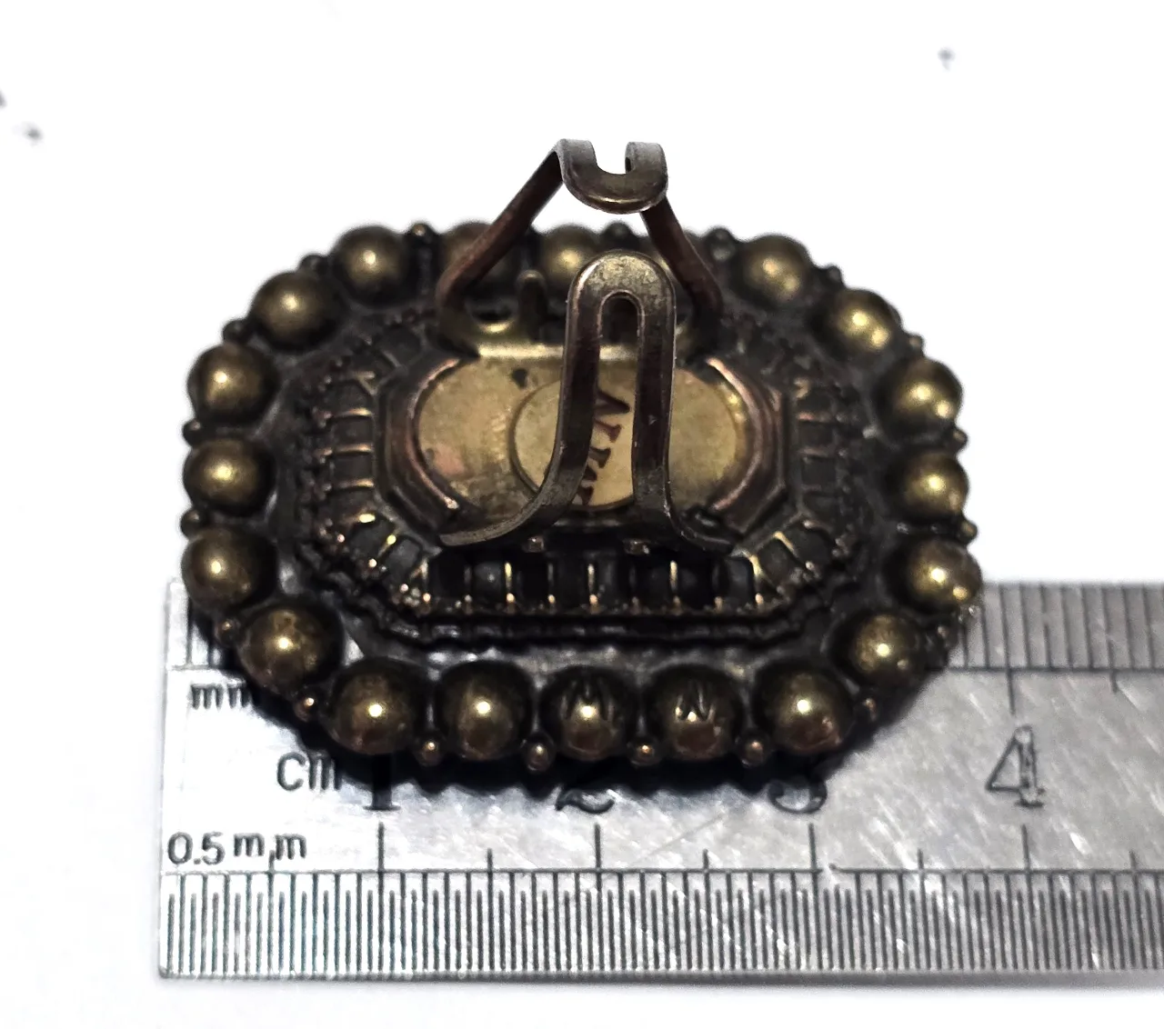 טבעת מבית מיעל נגרין גדולה ומרשימה שבוץ תורכיזים ואבני סברובסקי ובמרכז אמיאייל מהמם הטבעת מתכווננת מידות בתמונות