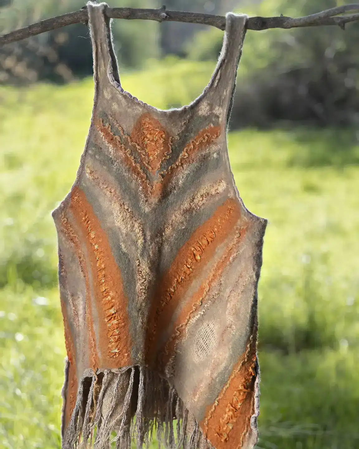 עולם הליבוד – חיבור בין חומר, ידיים ונשימה