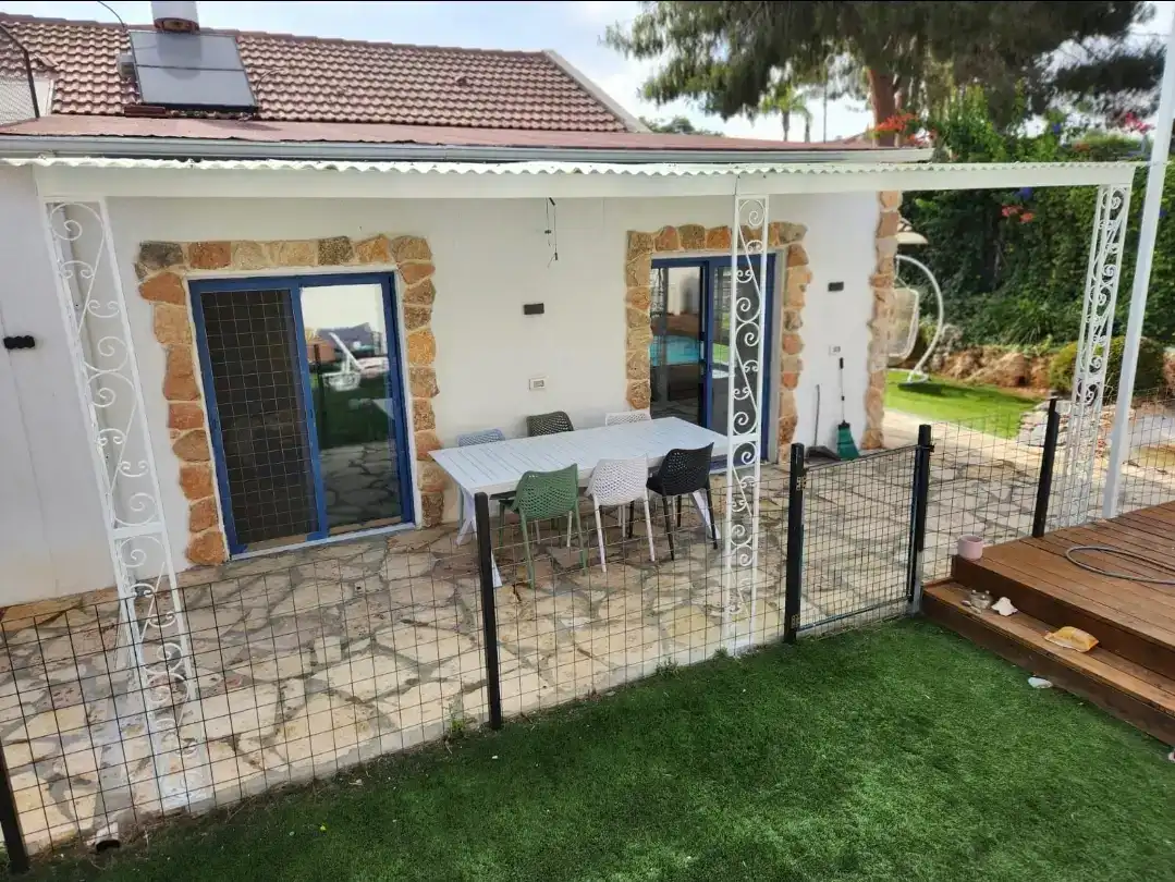 פרגולה אלומיניום + סנטף