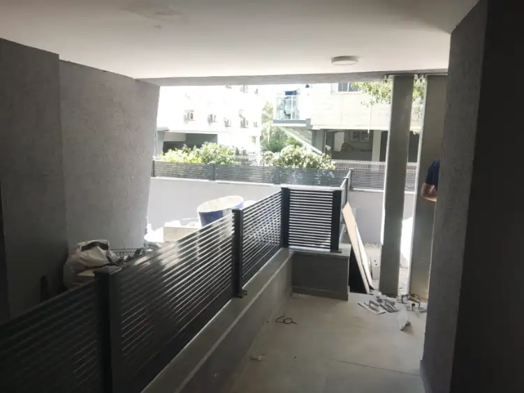 גדר אלומיניום הייטק דגם תמר