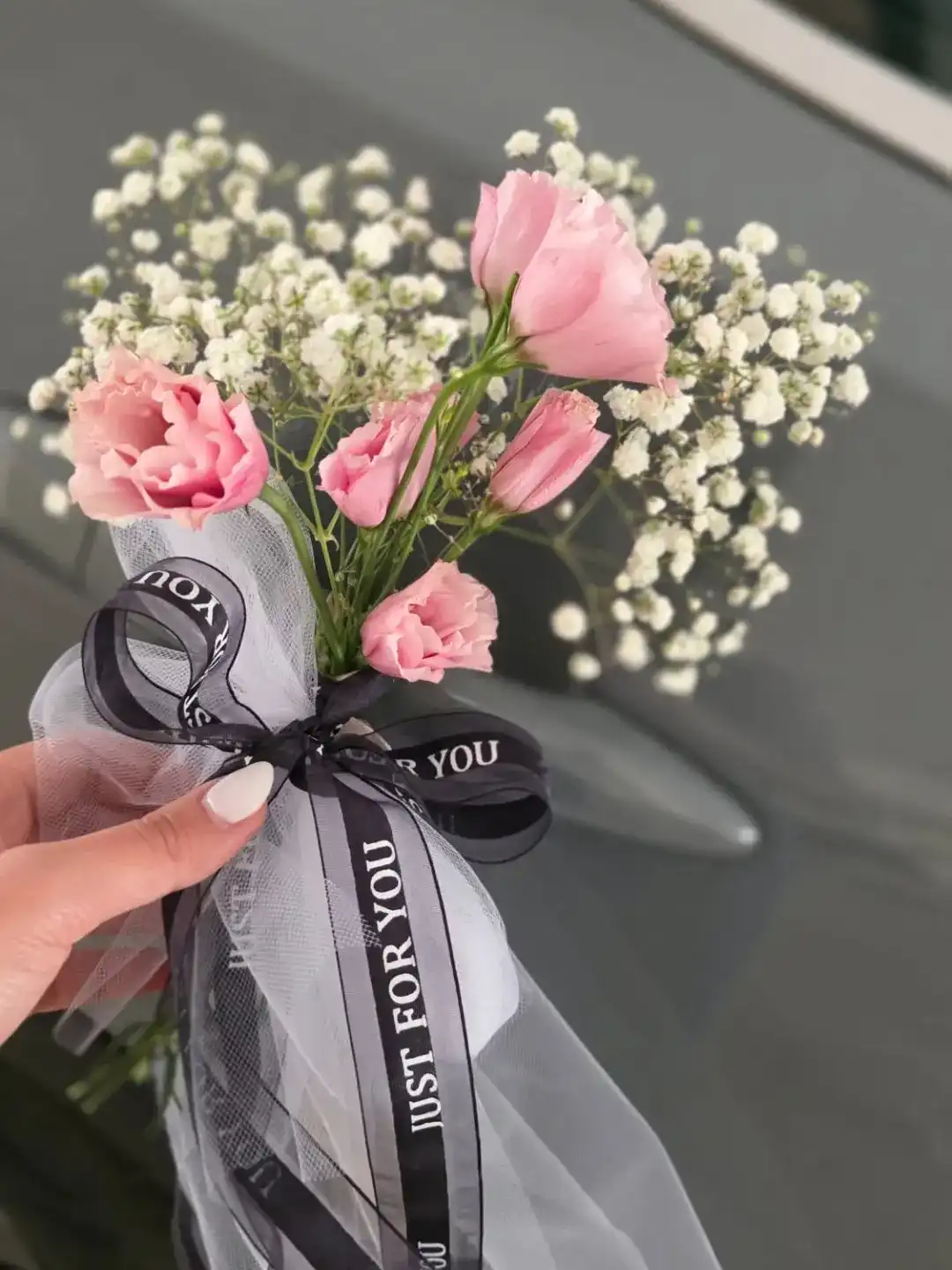 מה חשוב לדעת לפני שבוחרים עיצוב לרכב חתונה?