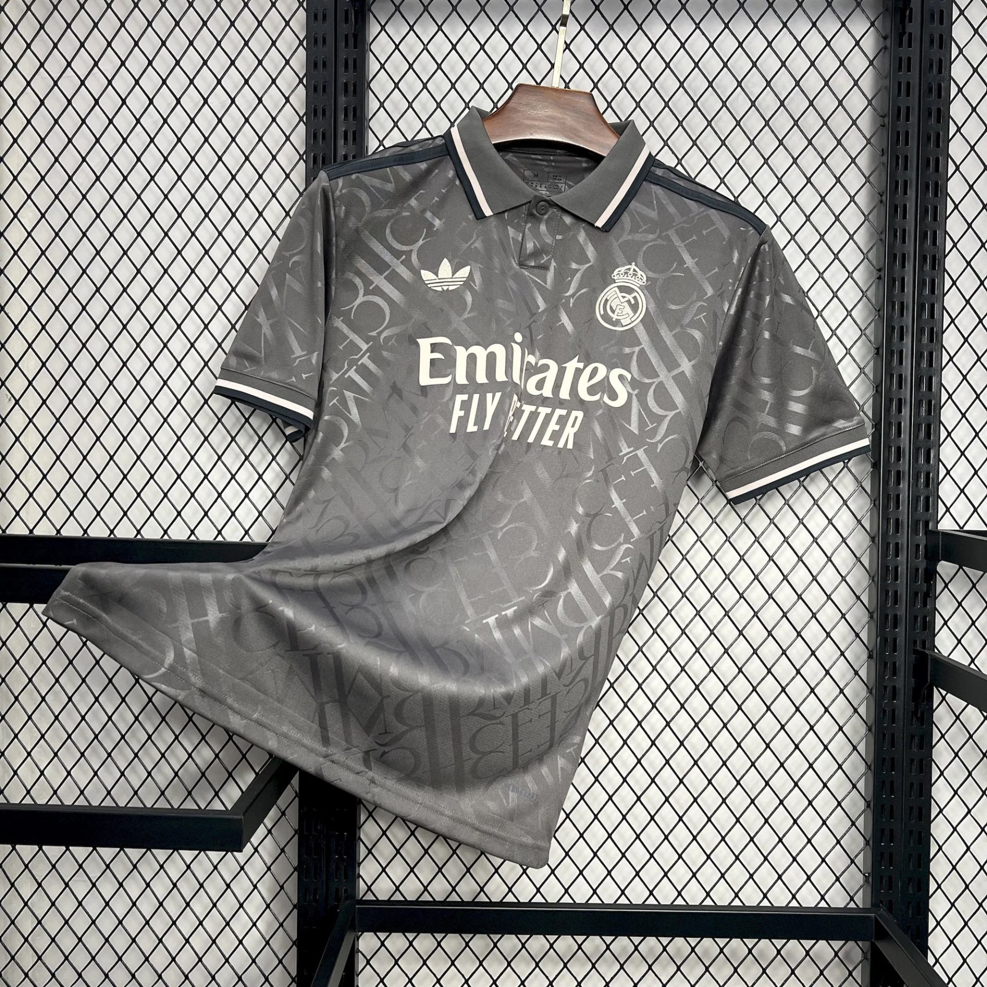 ריאל מדריד שלישית 24-25