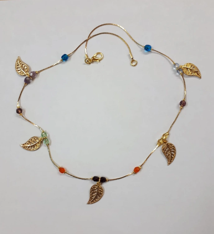 שרשרת עלי זהב כתומה