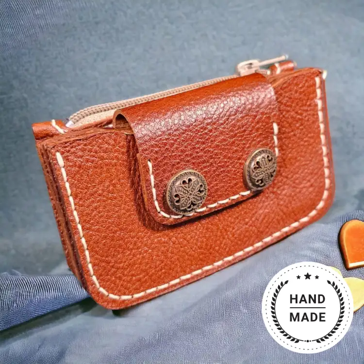 ארנק עור Buffalo אדום