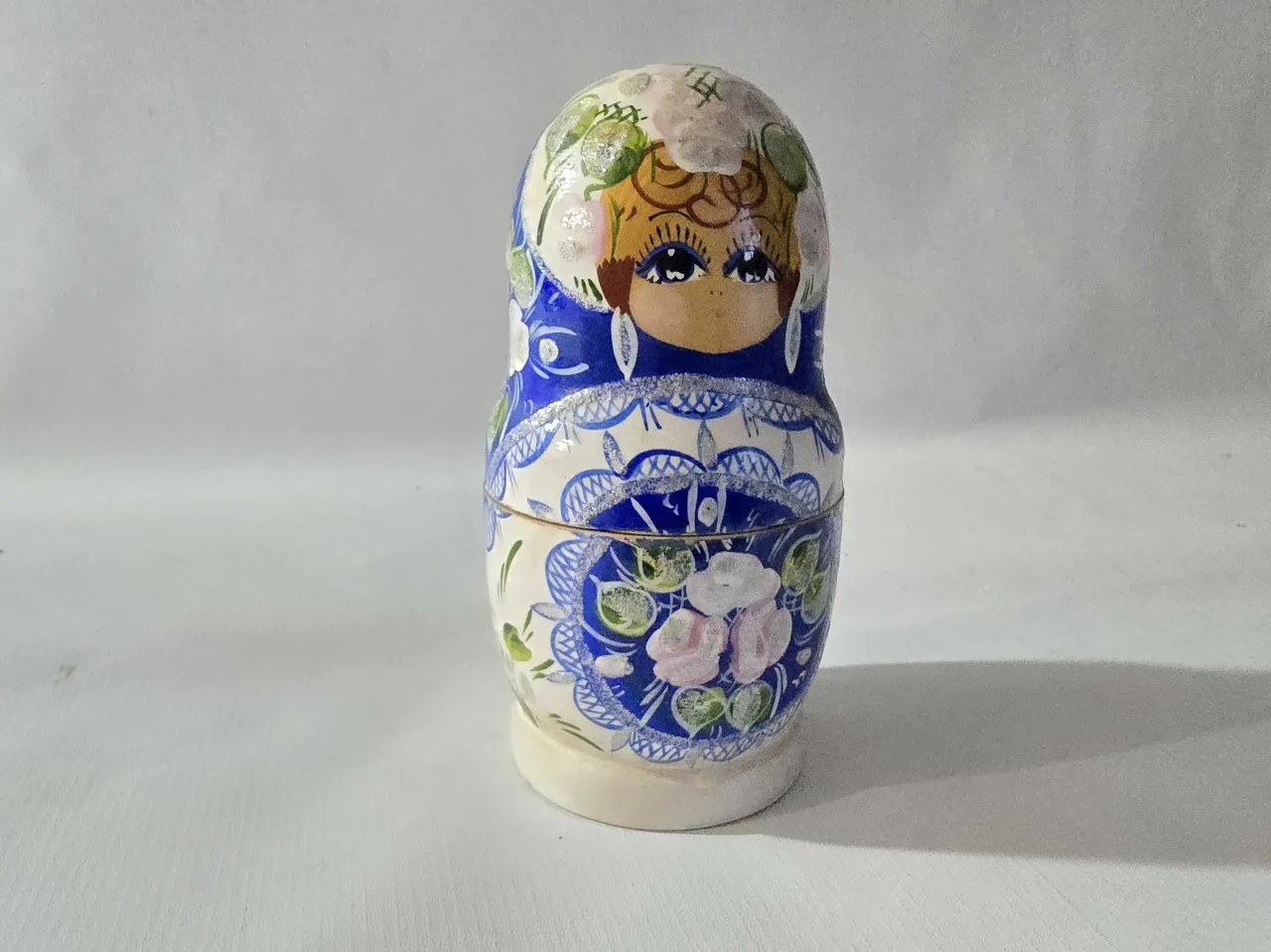 בבושקה 5 חלקים מהממת ביופיה גובה 17 ס'מ