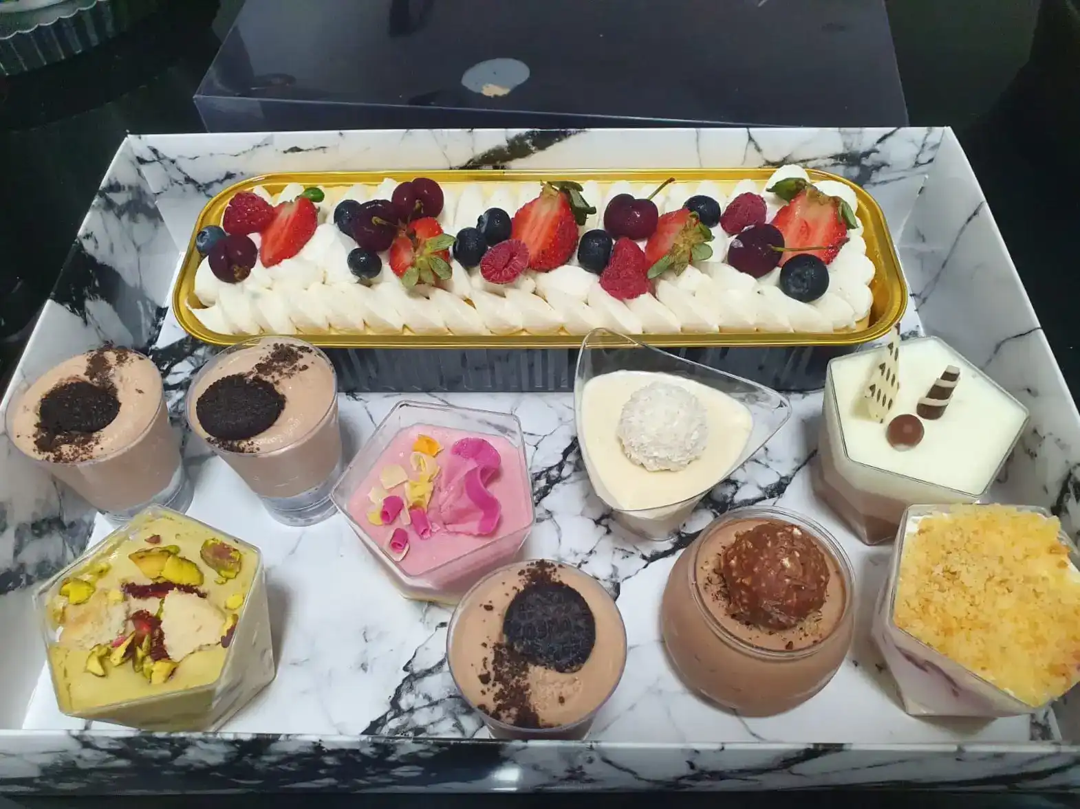 מארז עוגה + קינוחי כוסות