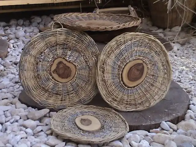 מוצרים עשויים זית