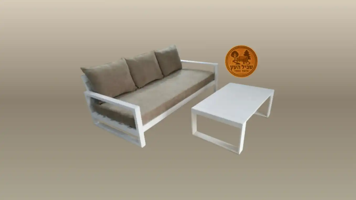 ספת תלת מושבים כולל שולחן תואם