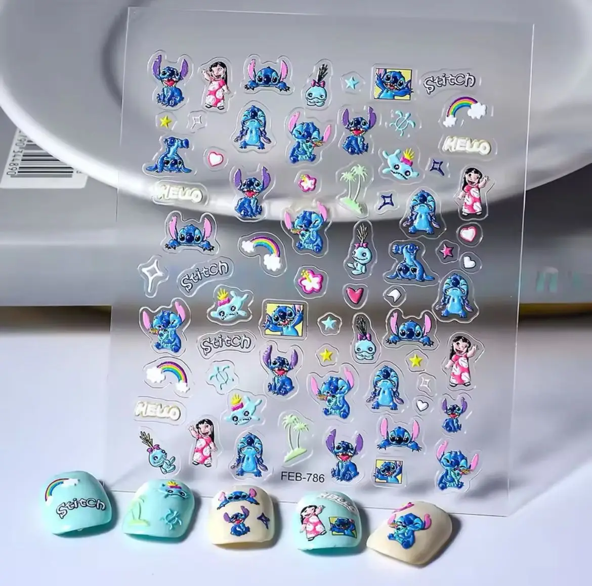 מדבקות לציפורניים