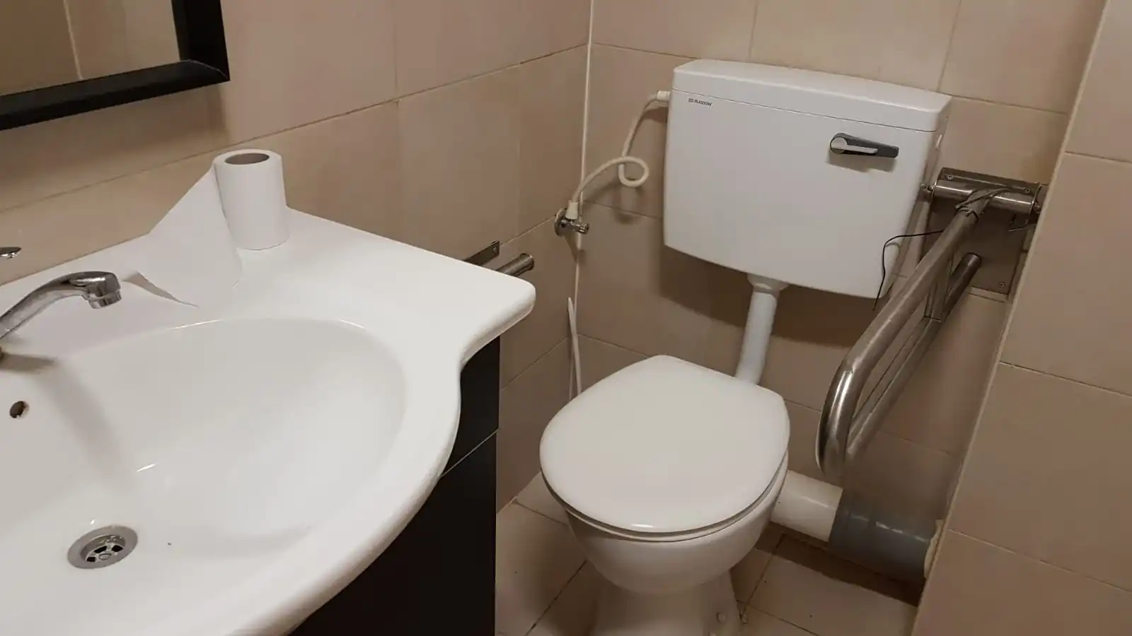 טעויות מדהימות שקורות בבנייה - תמונות מהארץ והעולם