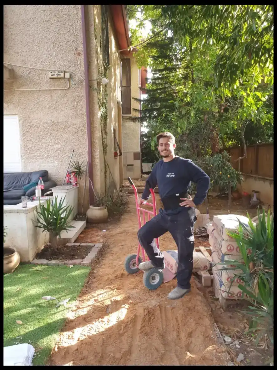 ריצוף שביל כניסה